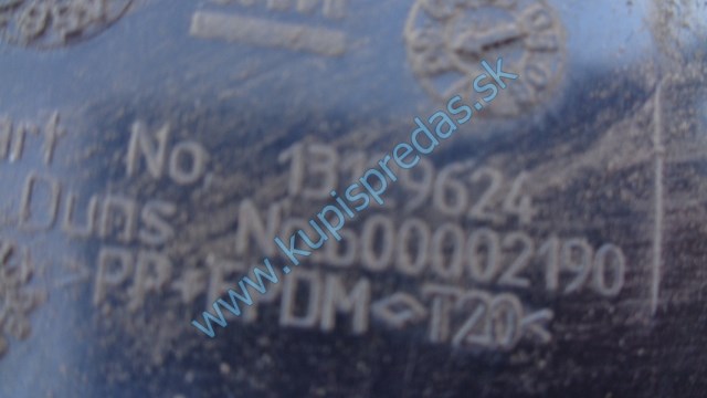 ľavý predný podblatník na opel zafiru B, 13129624